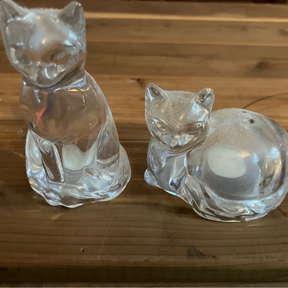 Lenox salt and pepper shakers